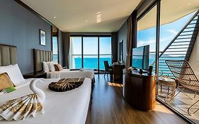 Boton Blue Hotel & Spa